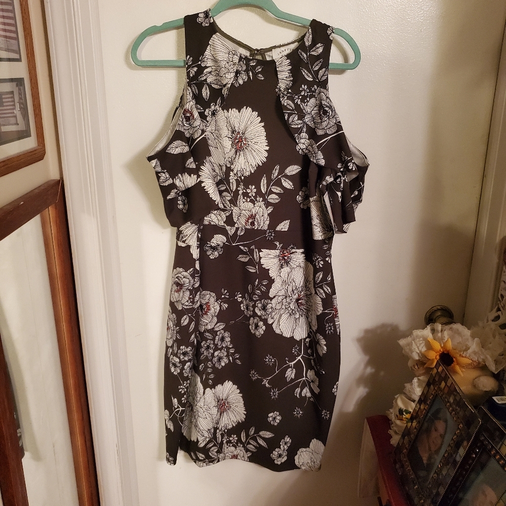 Cold Shoulder Short-sleeved Dress